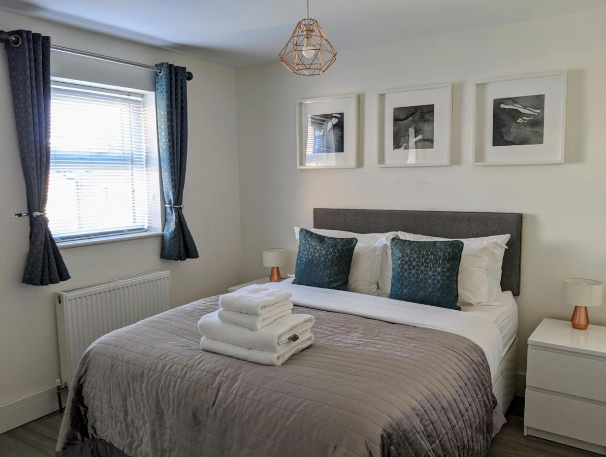 Saffron Court By Wycombe Apartments - Apt 06 Χάι Ουίκαμ Εξωτερικό φωτογραφία