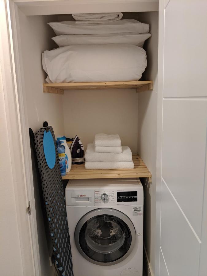 Saffron Court By Wycombe Apartments - Apt 06 Χάι Ουίκαμ Εξωτερικό φωτογραφία